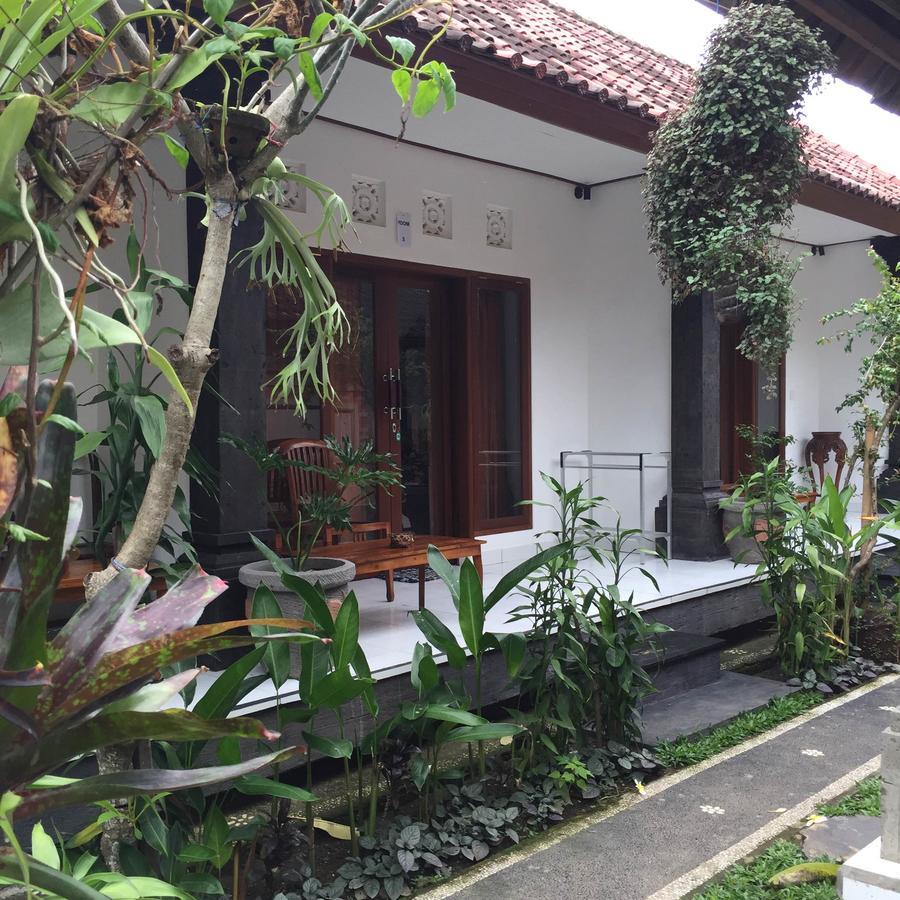 Pondok Ayu Homestay Убуд Экстерьер фото