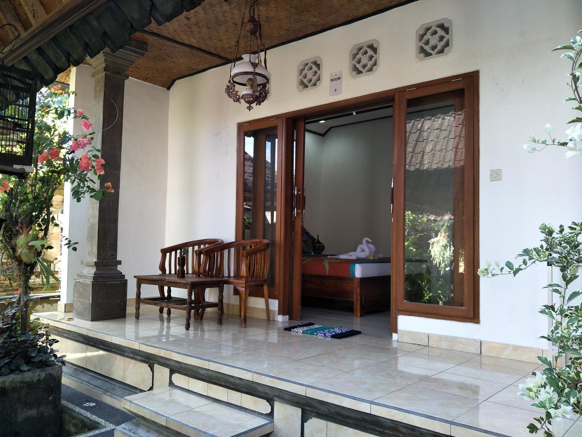 Pondok Ayu Homestay Убуд Экстерьер фото