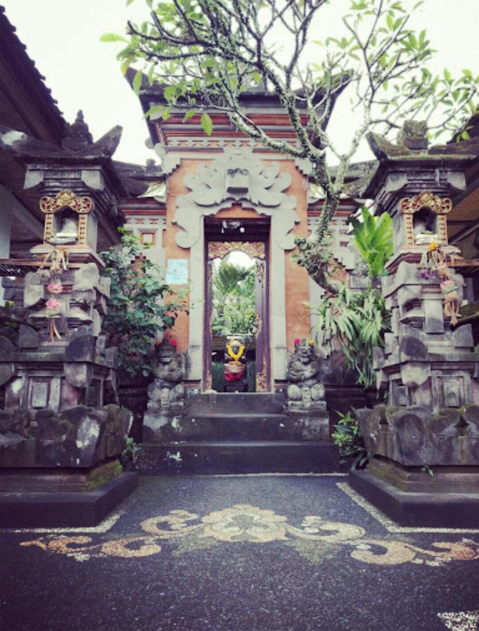 Pondok Ayu Homestay Убуд Экстерьер фото